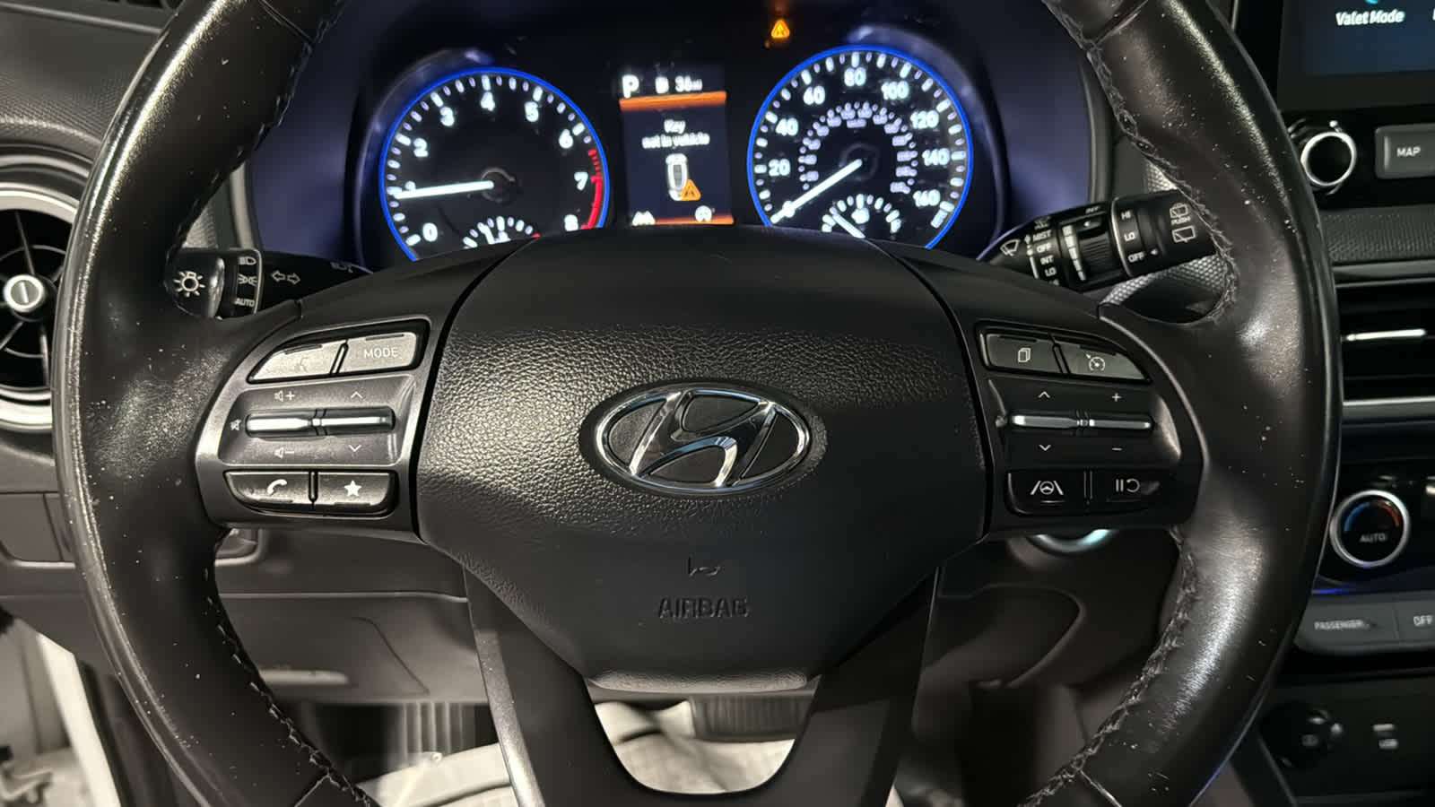 2023 Hyundai Kona SEL - Photo 11