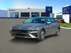 2024 Hyundai Elantra SEL IVT