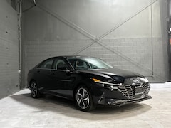 2023 Hyundai Elantra Limited IVT