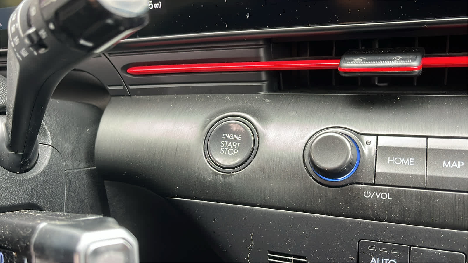 2024 Hyundai Kona N Line - Photo 19