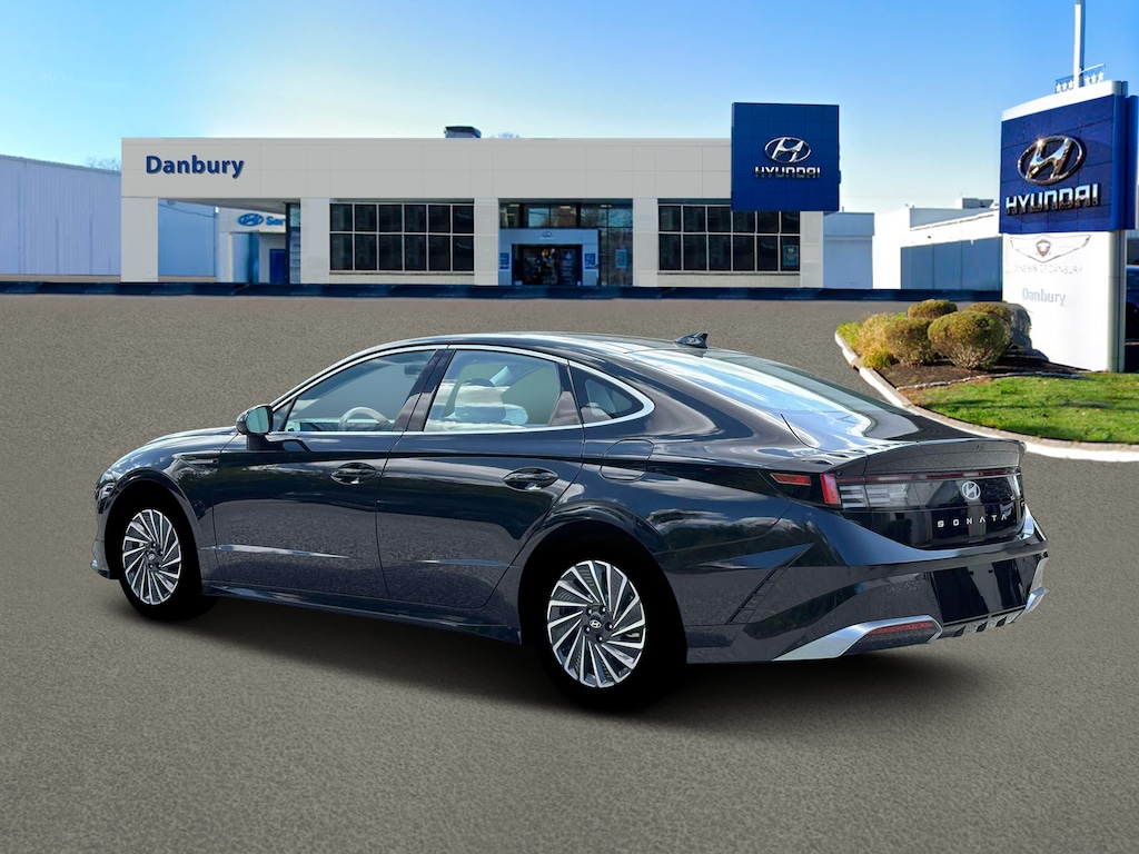 New 2026 Hyundai Sonata Hybrid SEL FWD