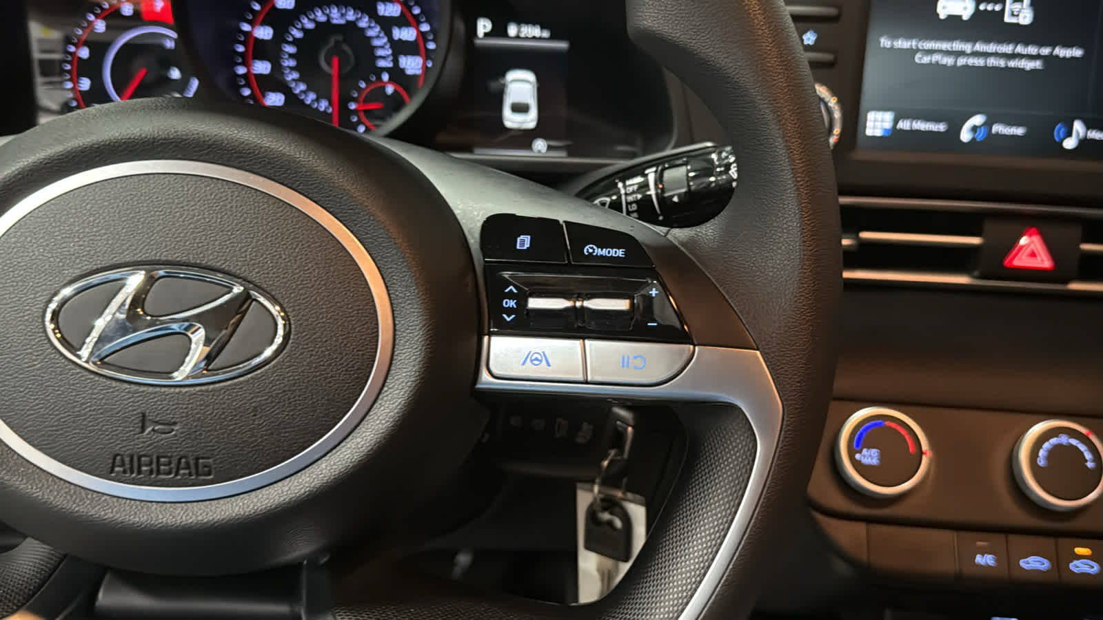 2022 Hyundai Elantra SE - Photo 10