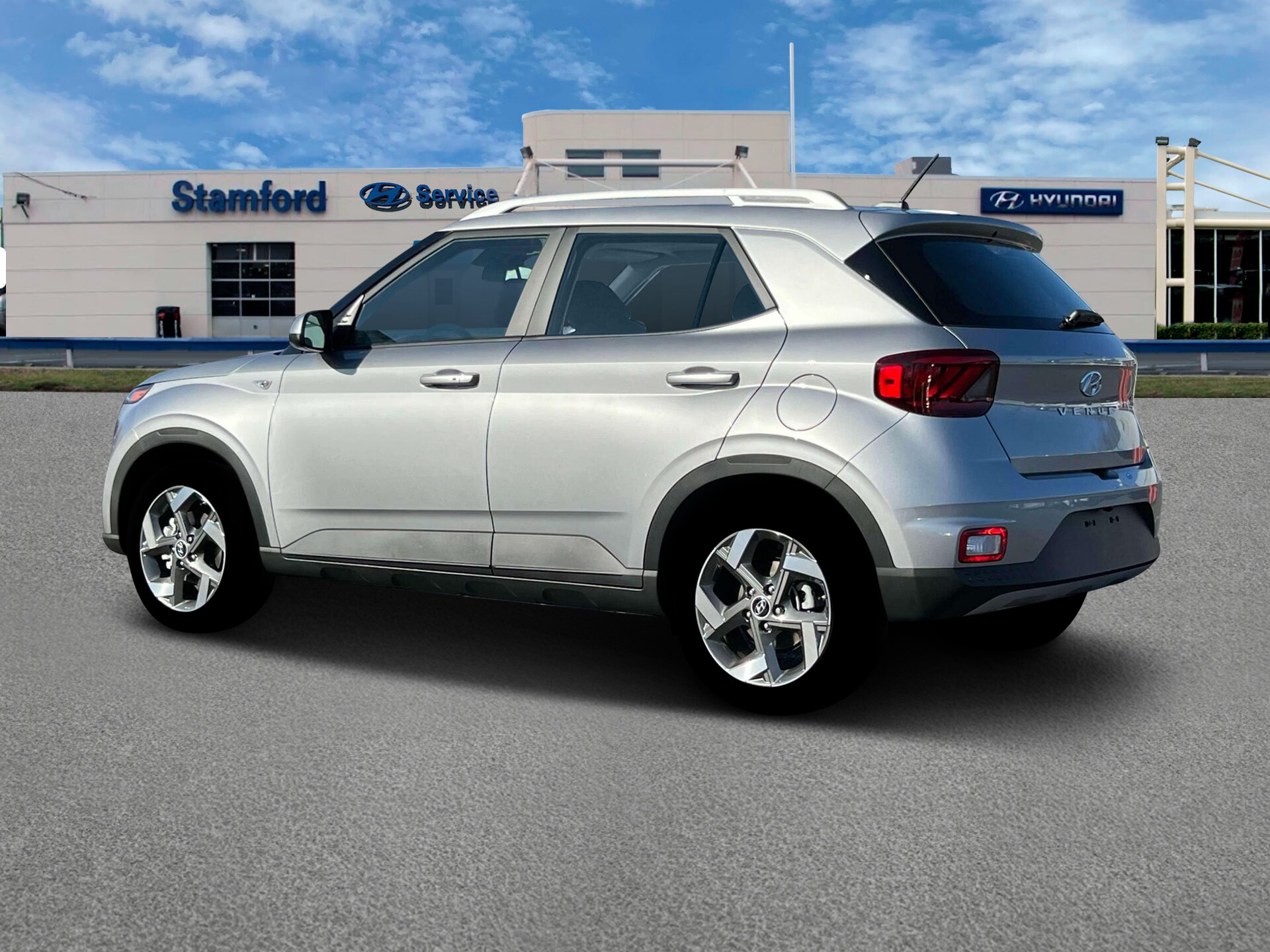 2025 Hyundai Venue SEL photo 4