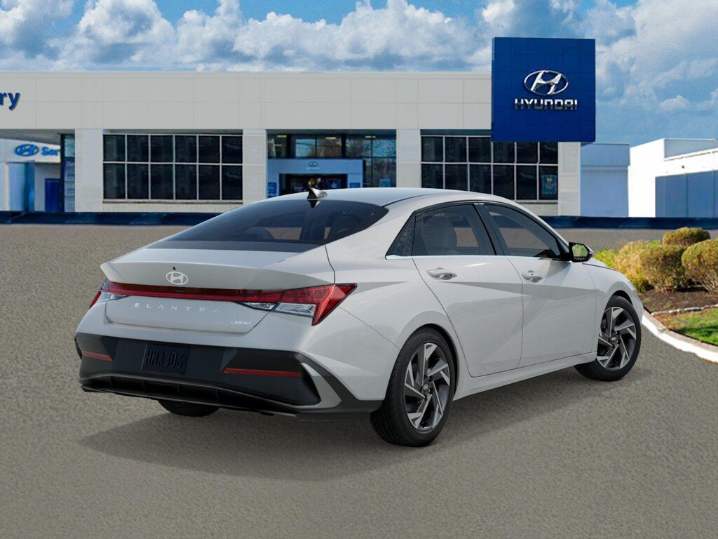 New 2026 Hyundai Elantra Limited Sedan