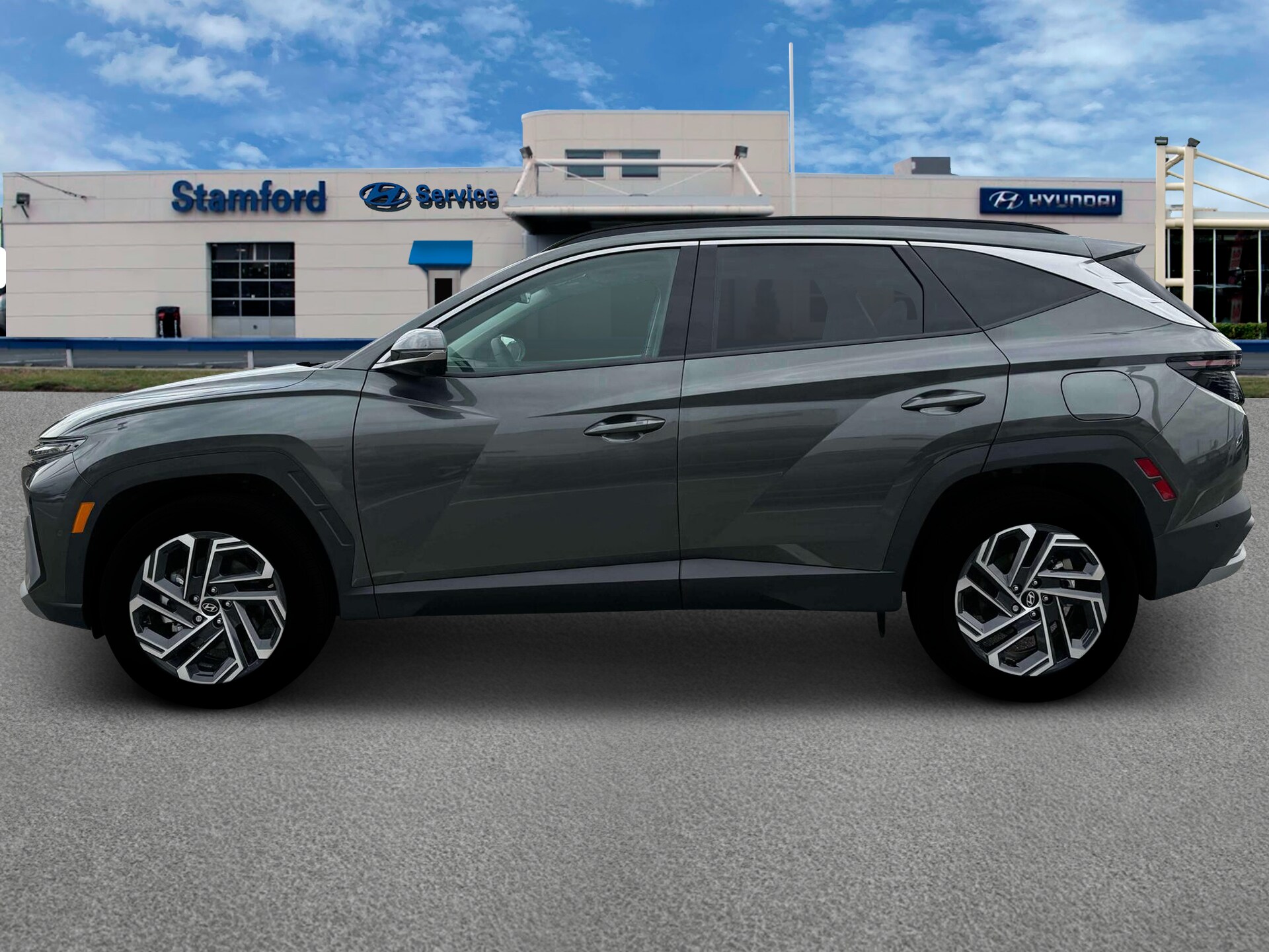 2025 Hyundai Tucson Hybrid Limited photo 3