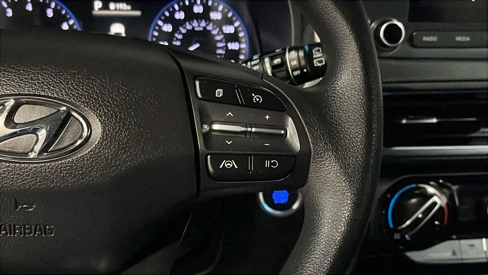 2022 Hyundai Kona SEL - Photo 13