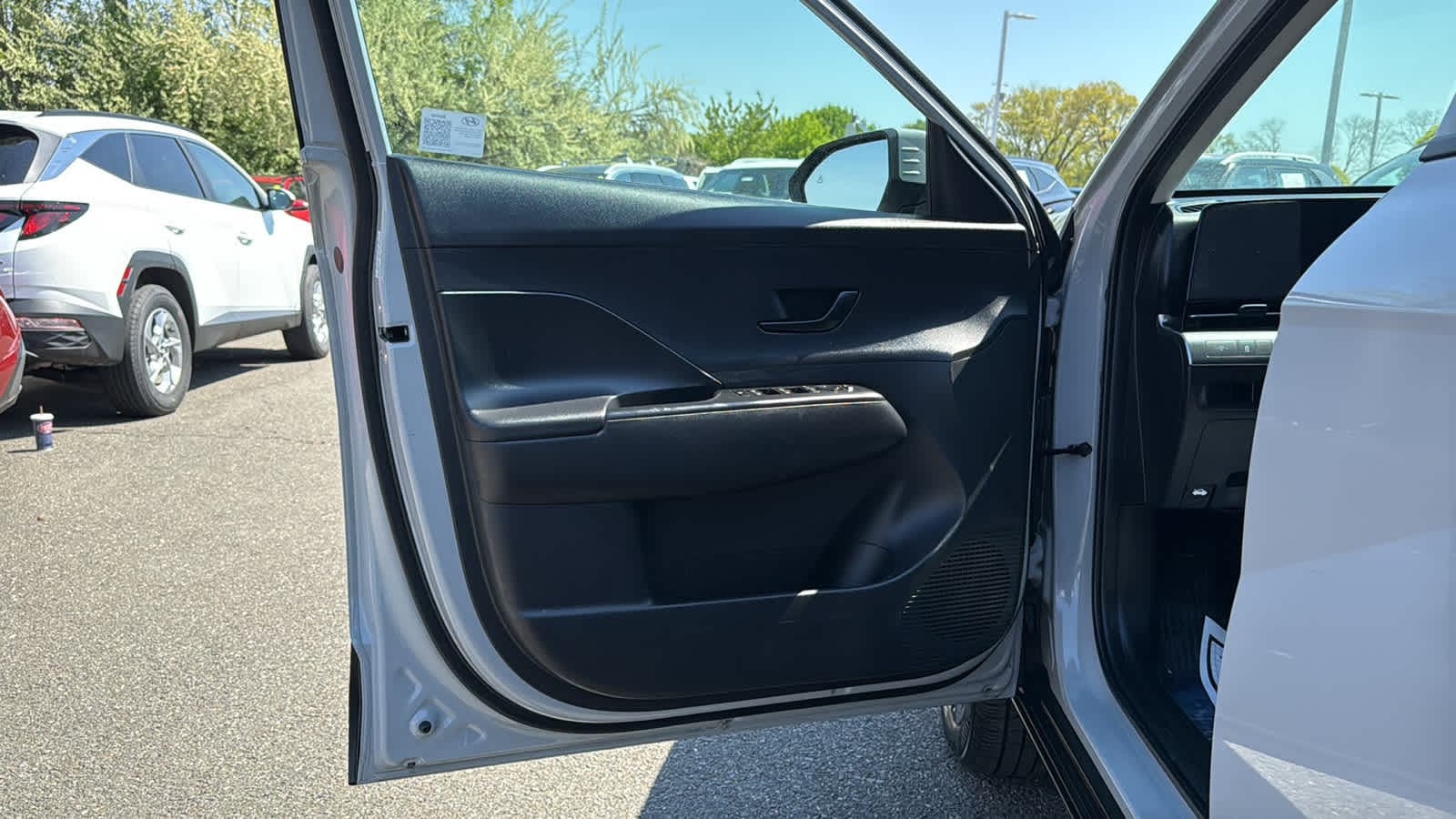 2024 Hyundai Kona SEL - Photo 11