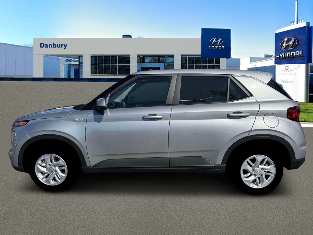 New 2026 Hyundai Venue SE FWD