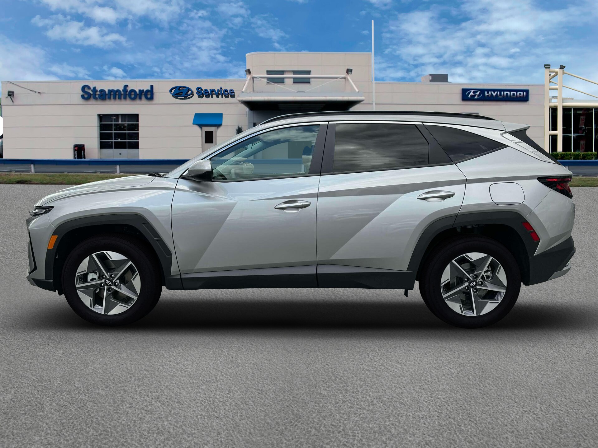 2025 Hyundai Tucson SEL photo 3