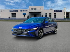 2025 Hyundai Elantra Limited IVT