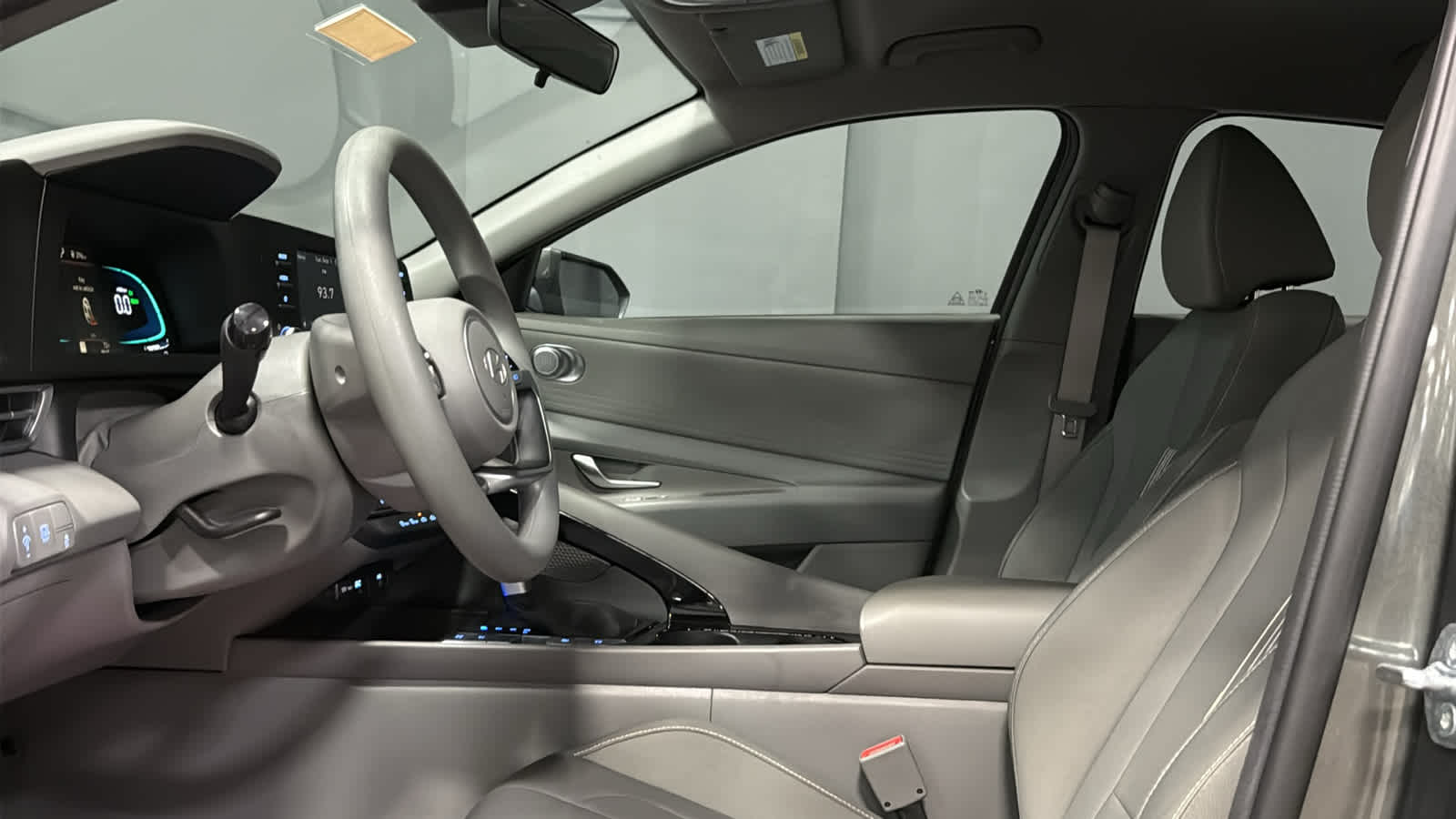 2025 Hyundai Elantra Blue - Photo 10