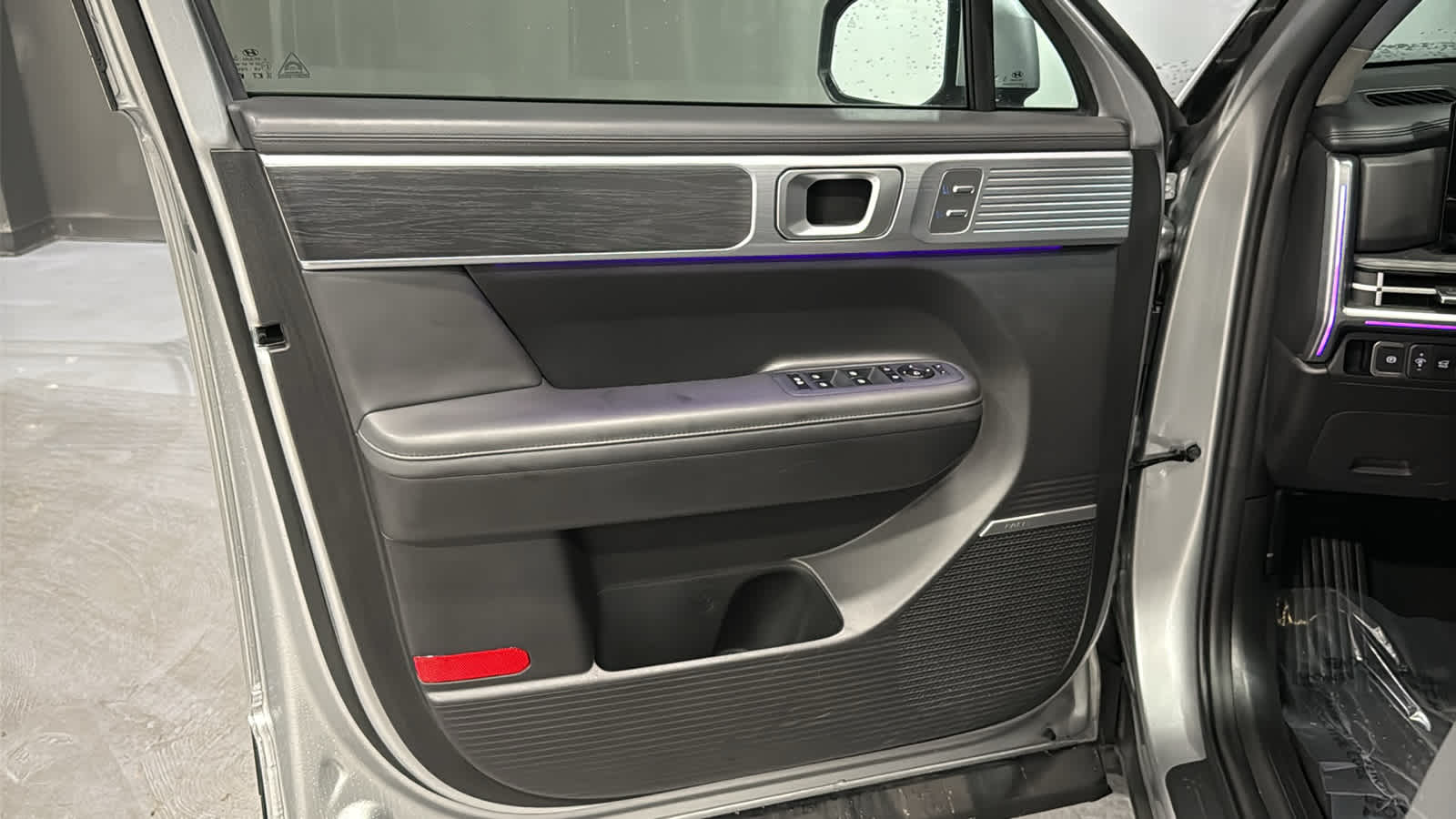 2024 Hyundai Santa Fe Limited - Photo 9