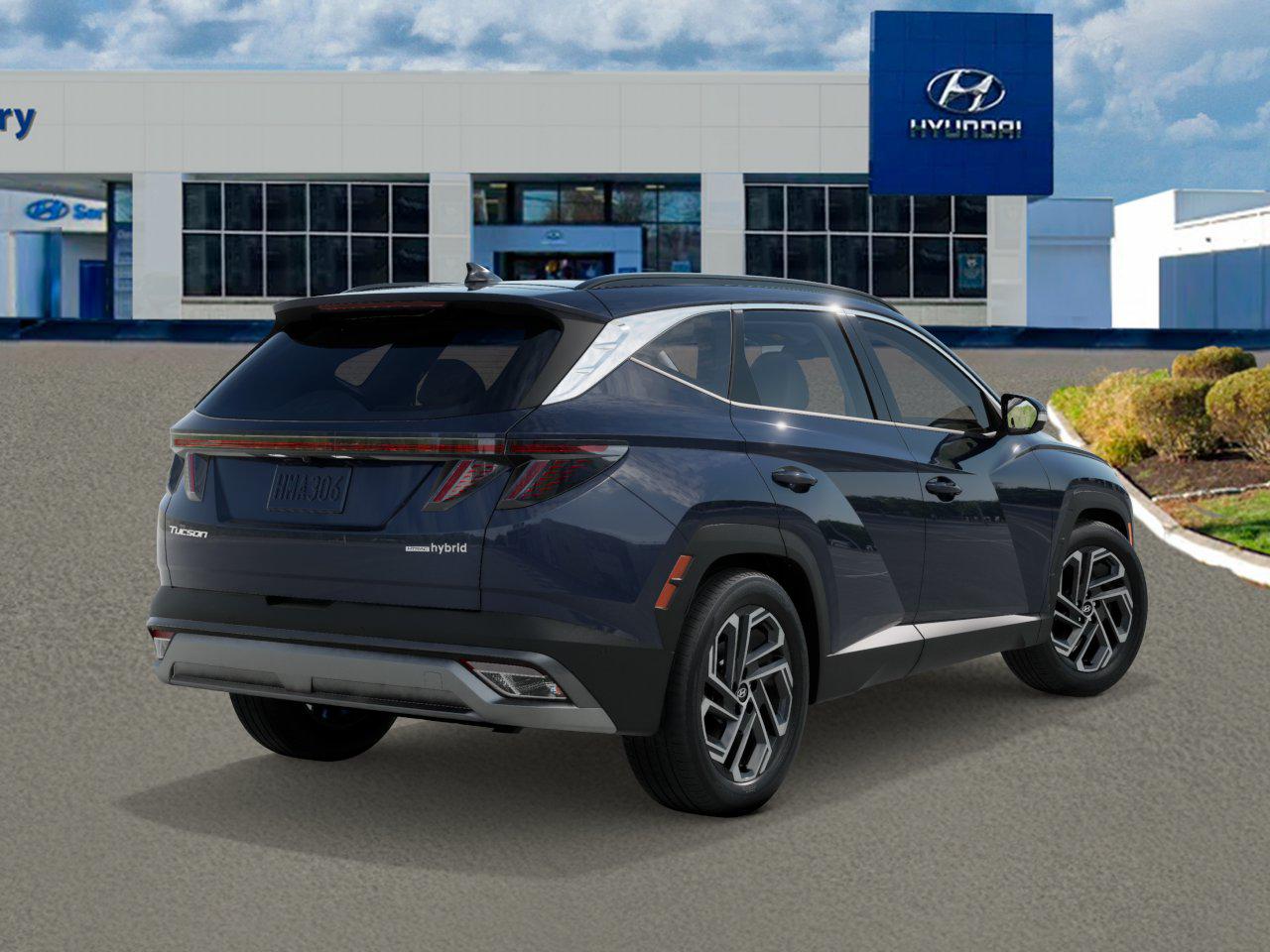 2025 Hyundai Tucson Hybrid Limited photo 2