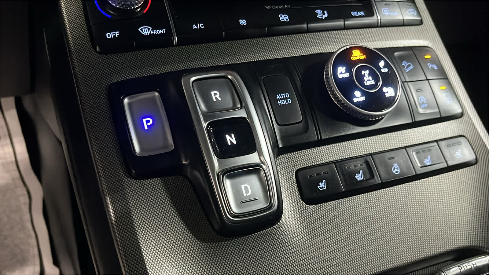 2021 Hyundai Palisade Limited - Photo 17