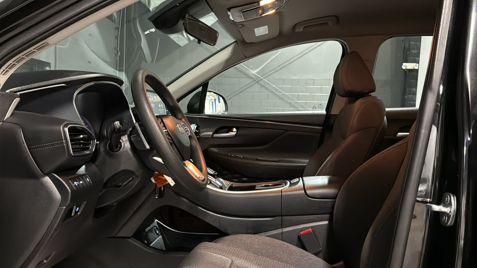 2023 Hyundai Santa Fe SE - Photo 10