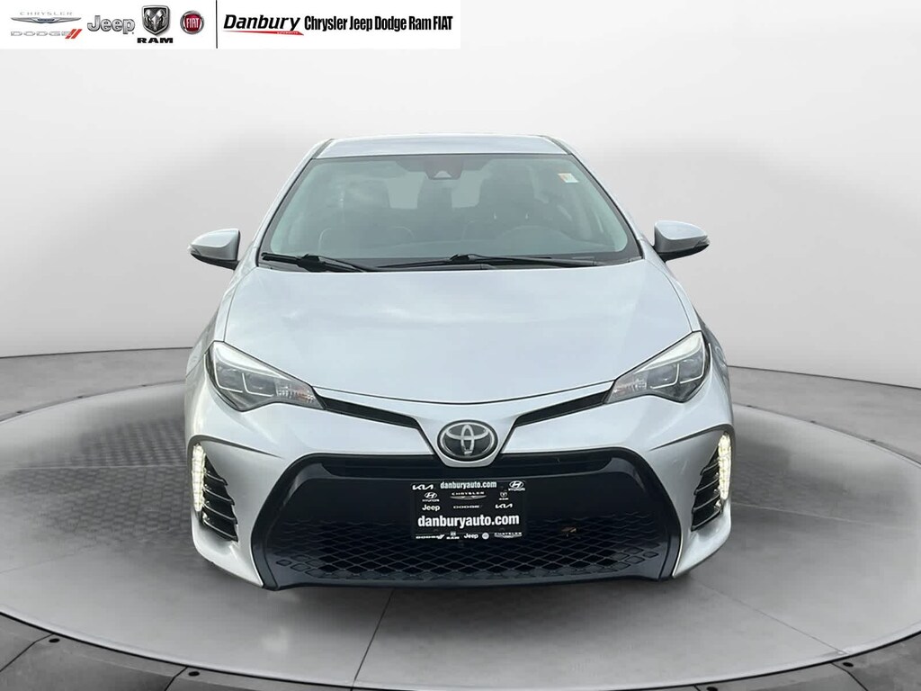 Used 2017 Toyota Corolla SE CVT (GS)