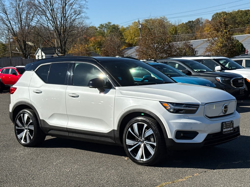 Used 2021 Volvo XC40 Recharge P8 eAWD Pure Electric