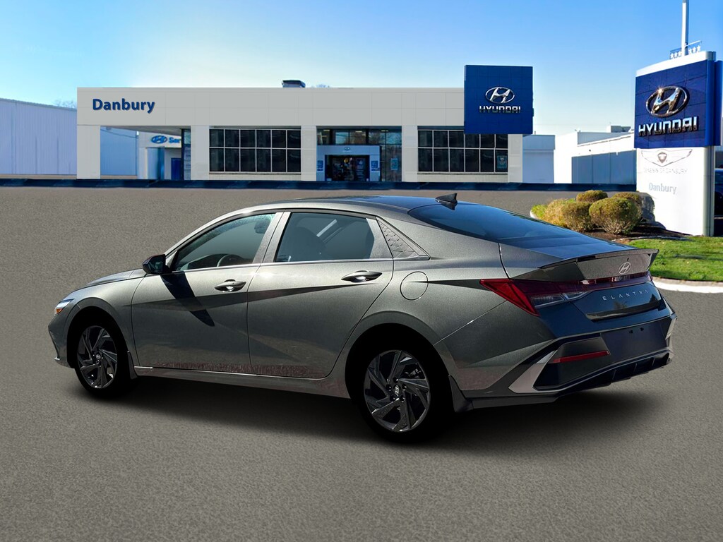 New 2026 Hyundai Elantra SEL Sport Premium IVT