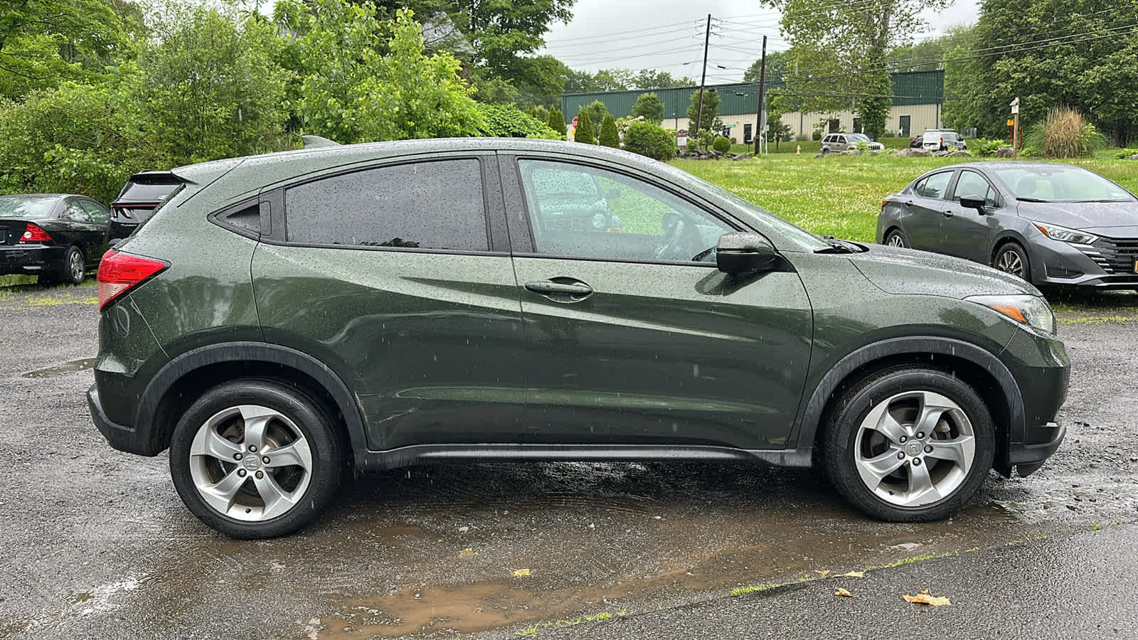 Used 2016 Honda HR-V EX with VIN 3CZRU5H51GM756401 for sale in Danbury, CT