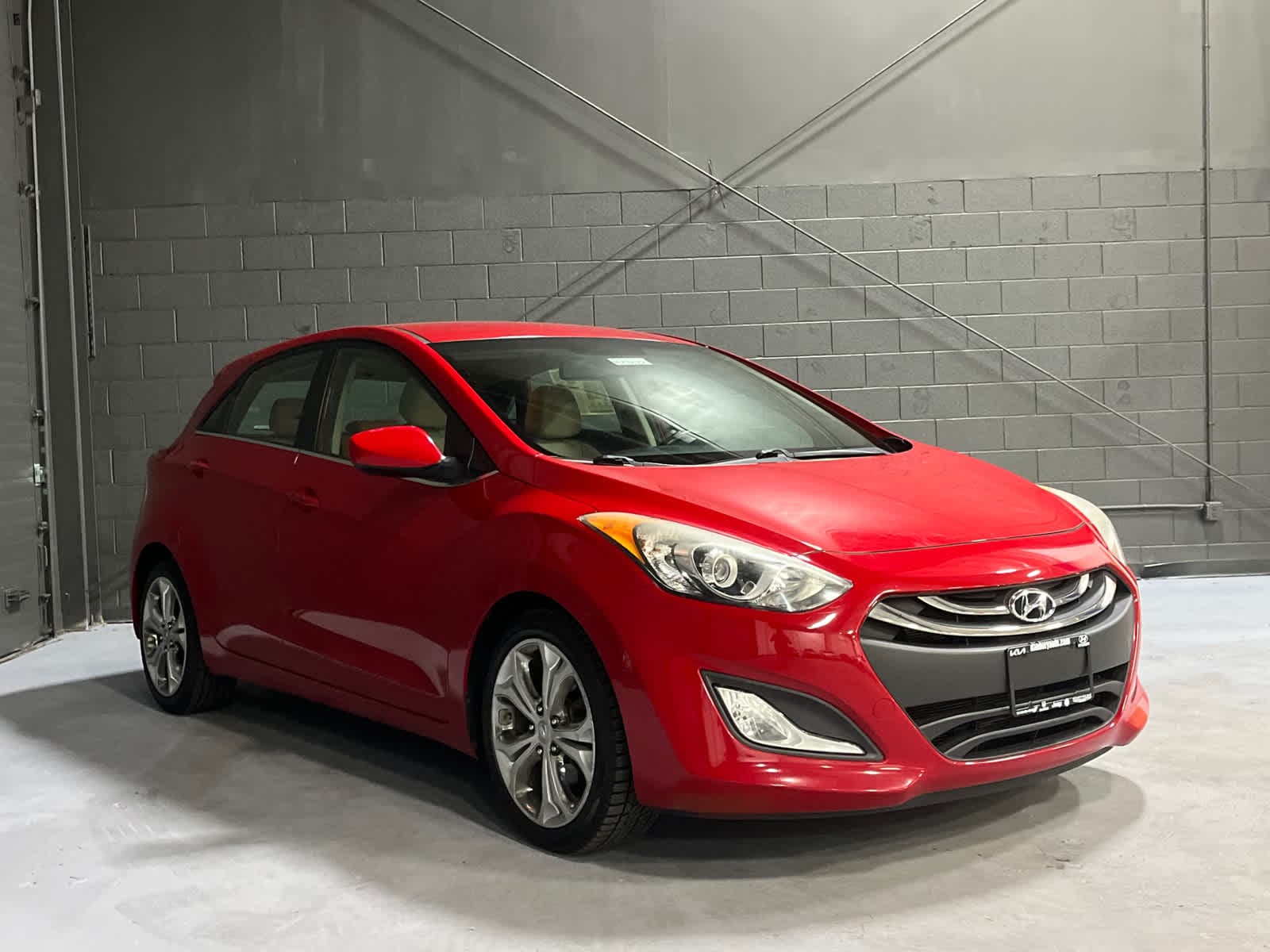2013 Hyundai Elantra GT 1.8 6-Speed A/T PZEV's photo
