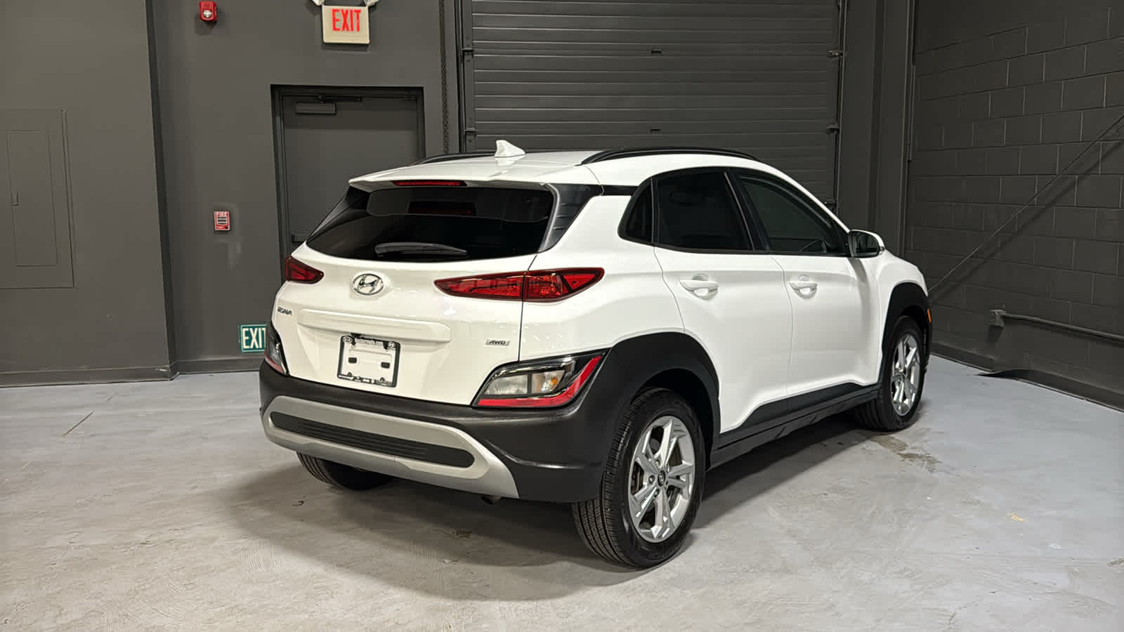 2023 Hyundai Kona SEL - Photo 4