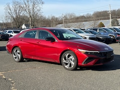 2025 Hyundai Elantra SEL Sport IVT