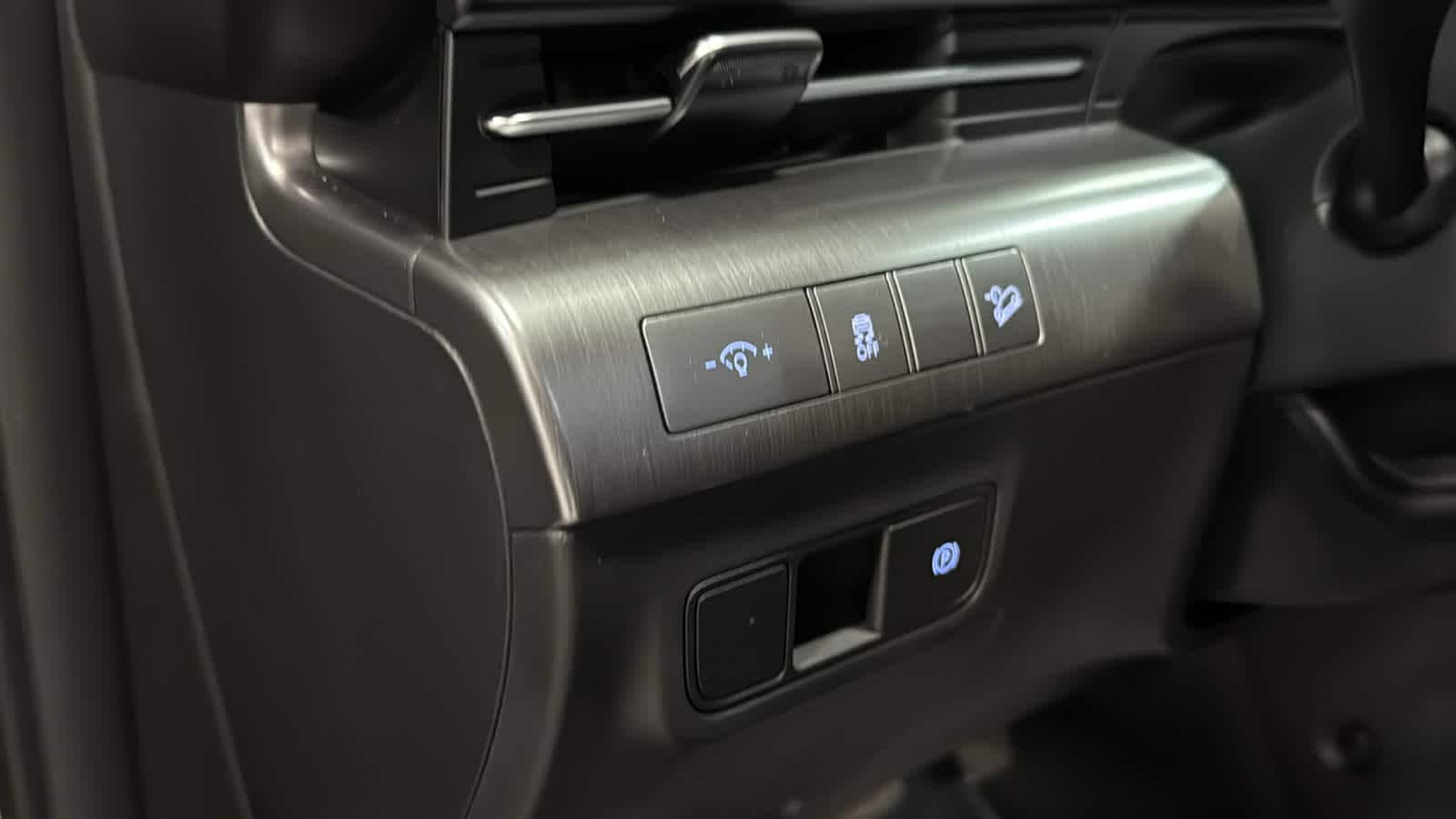 2024 Hyundai Kona SEL - Photo 20