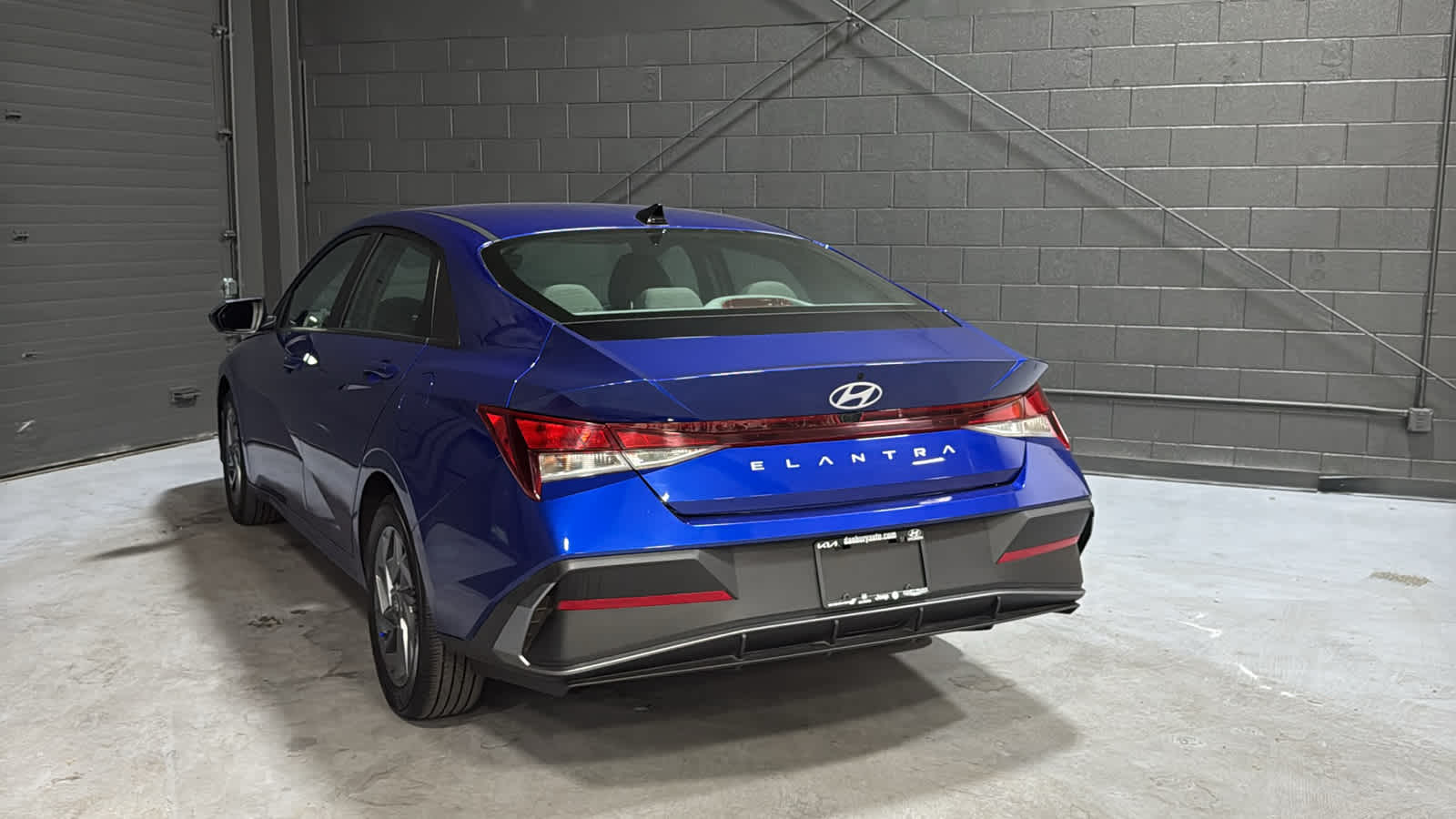 2024 Hyundai Elantra SEL - Photo 6