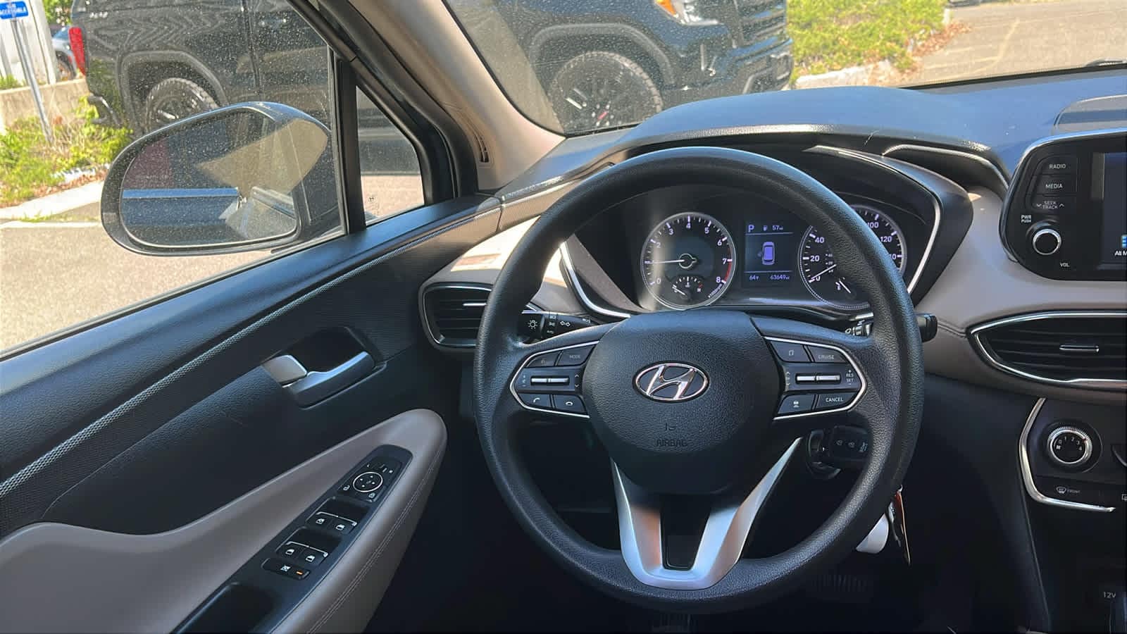 2020 Hyundai Santa Fe SE - Photo 23