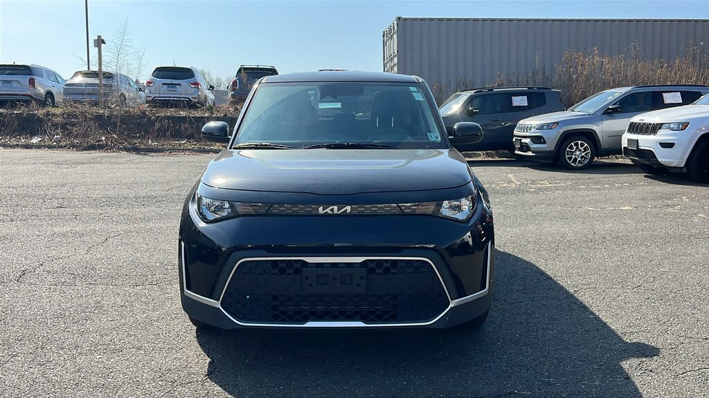 Certified 2023 Kia Soul LX IVT