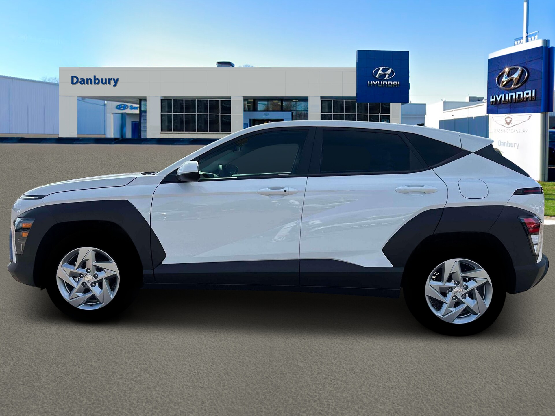 2026 Hyundai Kona SE photo 3