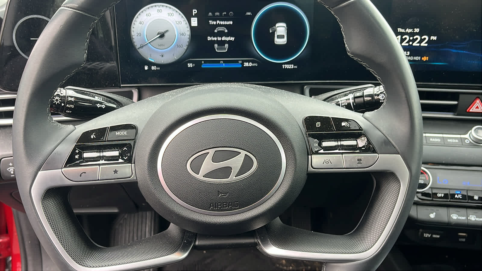 2024 Hyundai Elantra Limited - Photo 11