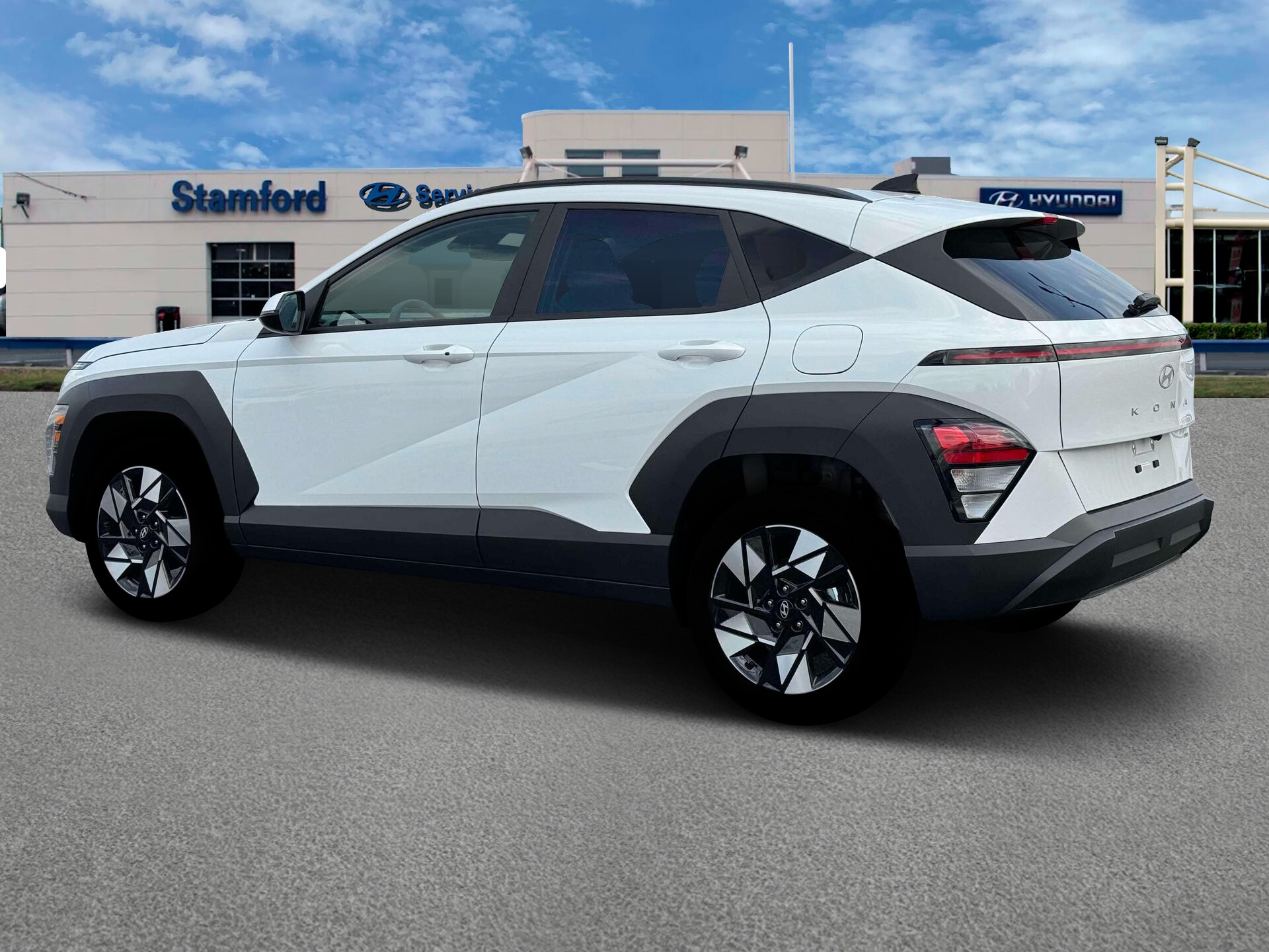 2025 Hyundai Kona SEL photo 4