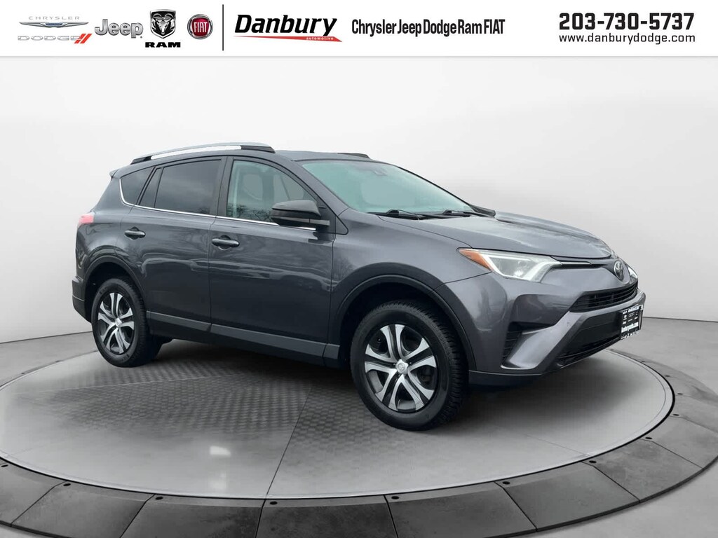 Used 2017 Toyota RAV4 LE AWD (SE)
