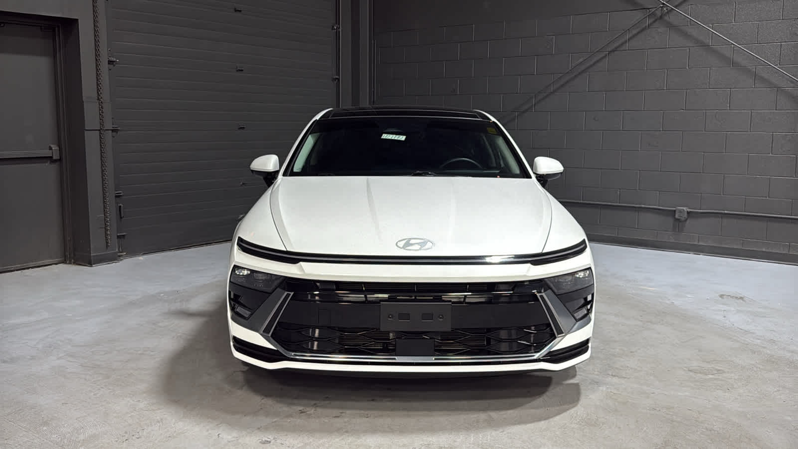2024 Hyundai Sonata SEL - Photo 2