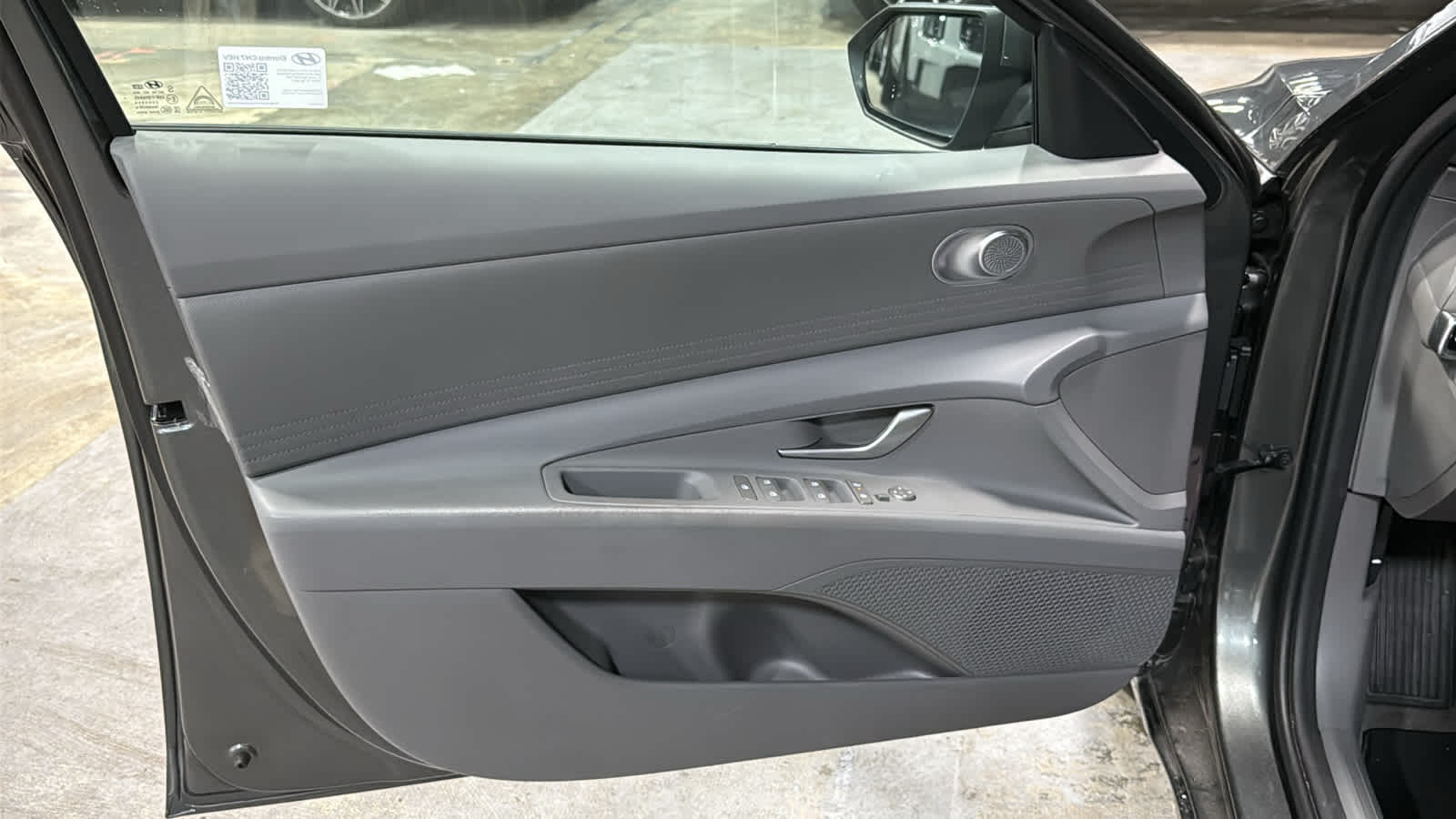 2025 Hyundai Elantra Blue - Photo 9