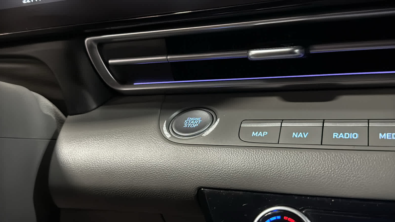 2024 Hyundai Elantra SEL - Photo 19