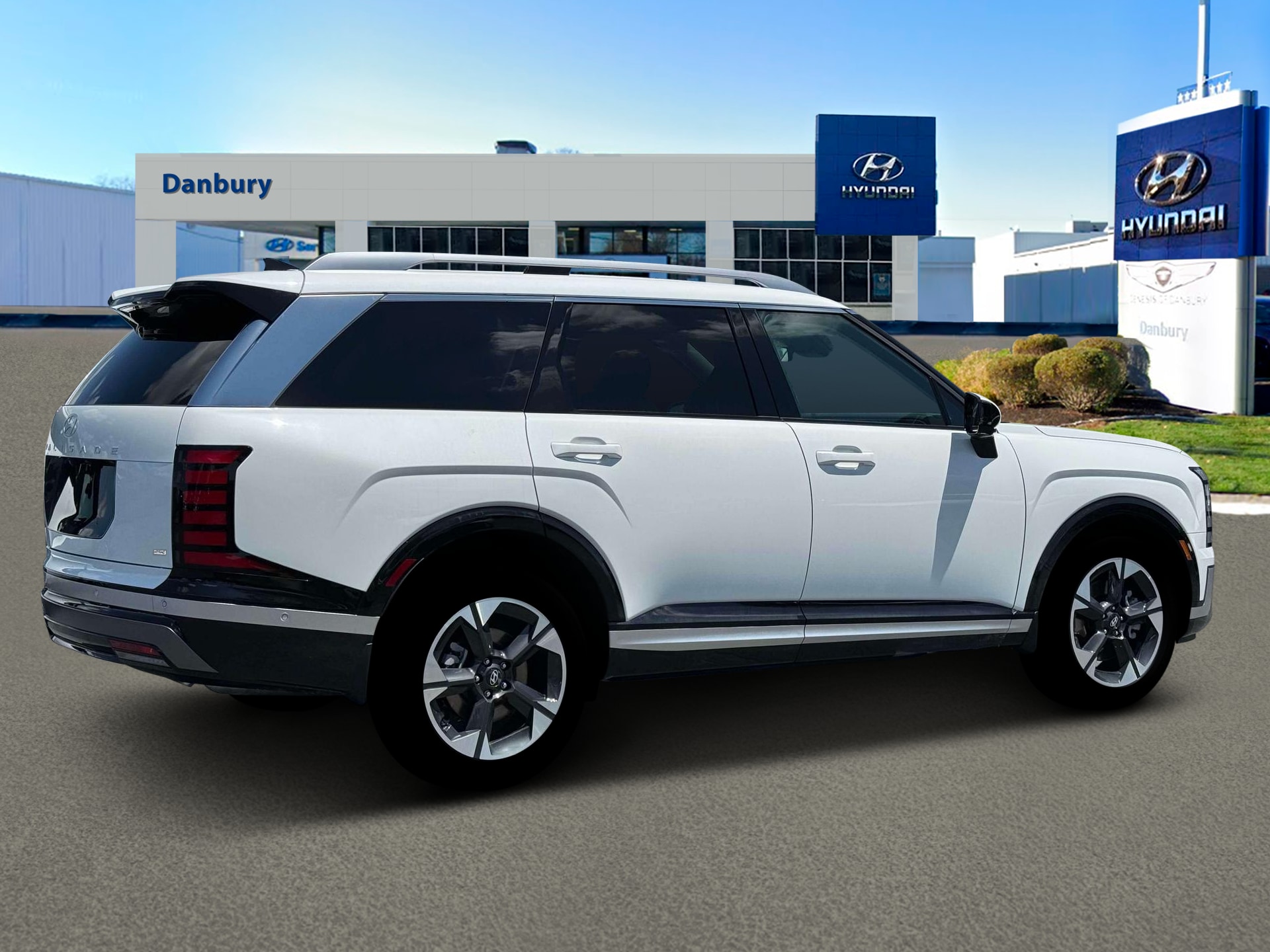 2026 Hyundai Palisade Limited - Photo 8