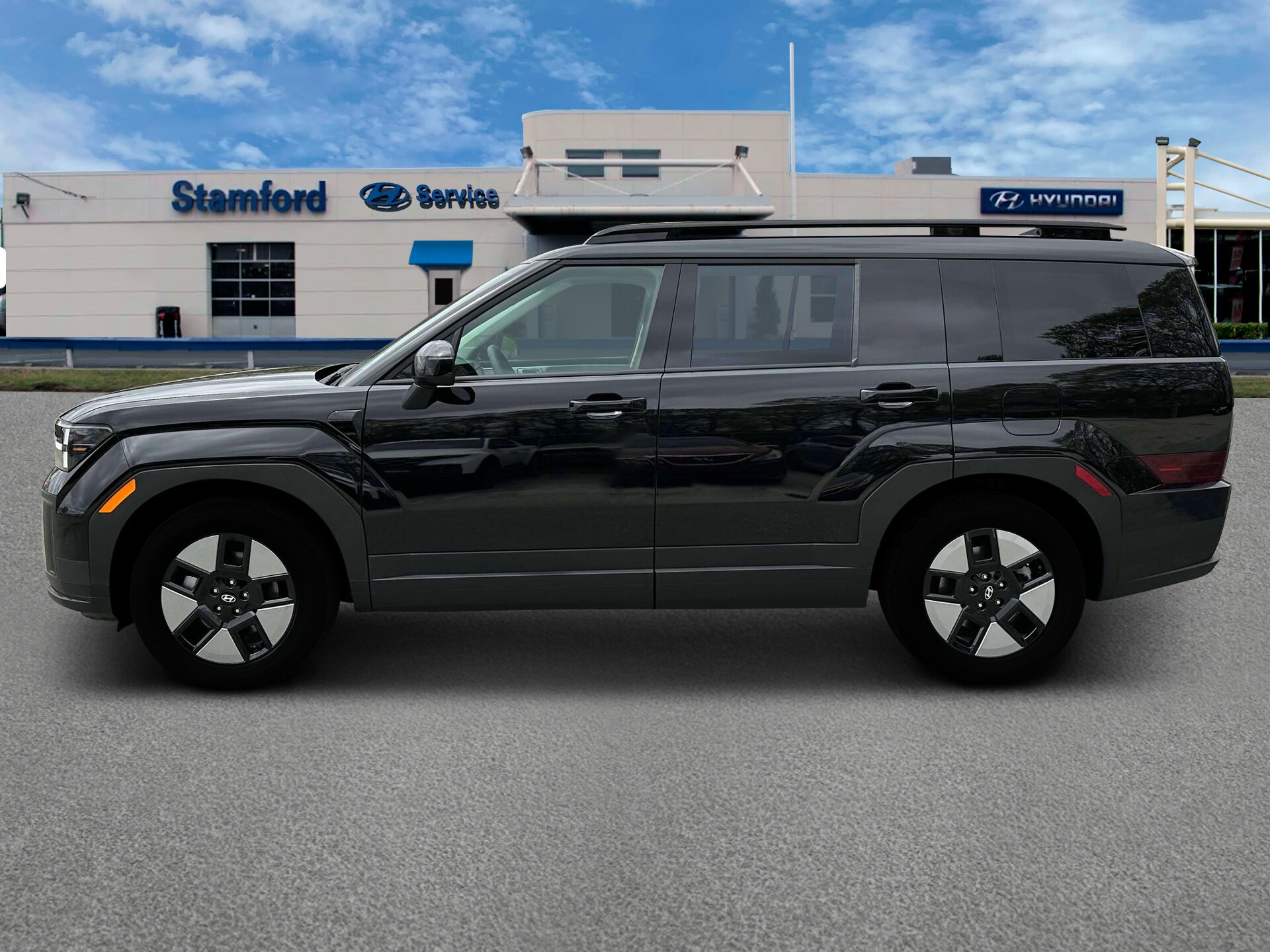 2025 Hyundai Santa Fe SEL photo 3