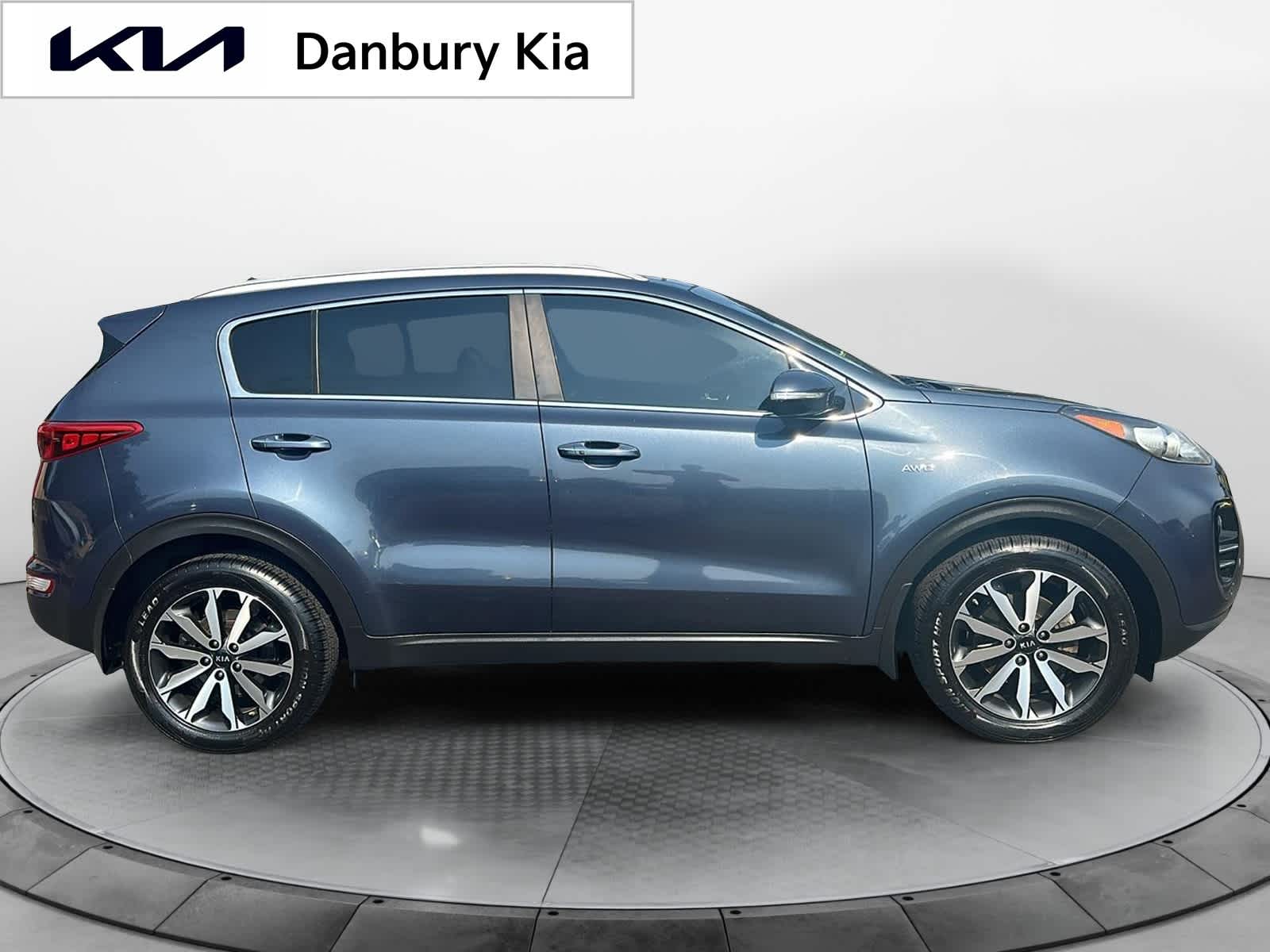 Used 2017 Kia Sportage EX with VIN KNDPNCAC9H7153456 for sale in Danbury, CT