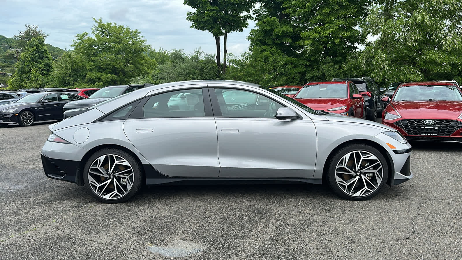 Used 2023 Hyundai IONIQ 6 SEL with VIN KMHM34AC7PA040181 for sale in Danbury, CT