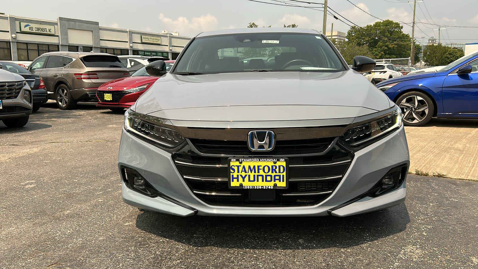 Used 2022 Honda Accord Hybrid Sport with VIN 1HGCV3F28NA004129 for sale in Danbury, CT