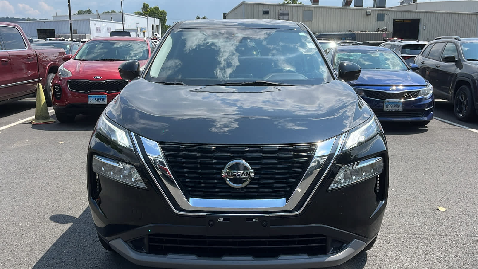 Used 2021 Nissan Rogue SV with VIN JN8AT3BB3MW218033 for sale in Danbury, CT