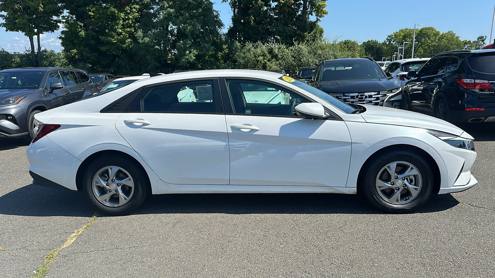 Certified 2021 Hyundai Elantra SE with VIN 5NPLL4AGXMH017307 for sale in Danbury, CT