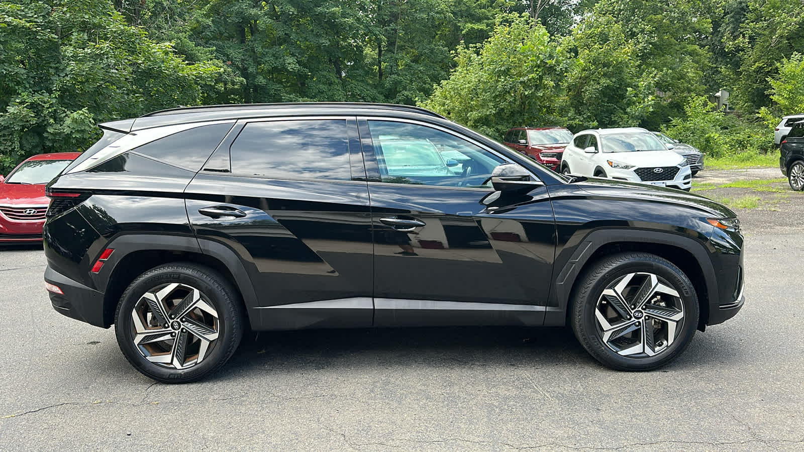 Certified 2022 Hyundai Tucson Limited with VIN 5NMJECAE9NH030736 for sale in Danbury, CT