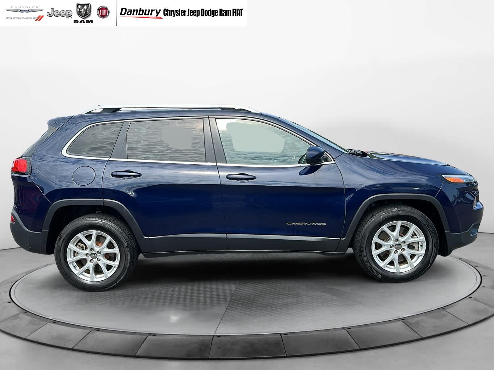 Used 2015 Jeep Cherokee Latitude with VIN 1C4PJMCS7FW571538 for sale in Danbury, CT