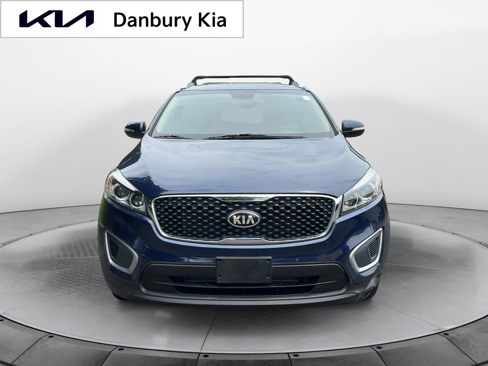 Used 2017 Kia Sorento LX with VIN 5XYPG4A39HG293218 for sale in Danbury, CT