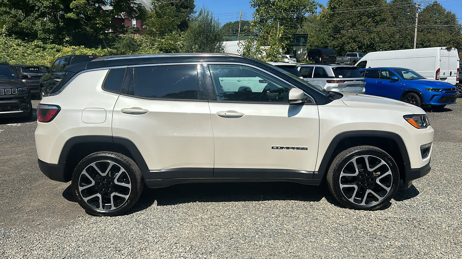 Used 2018 Jeep Compass Limited with VIN 3C4NJDCB8JT175317 for sale in Danbury, CT