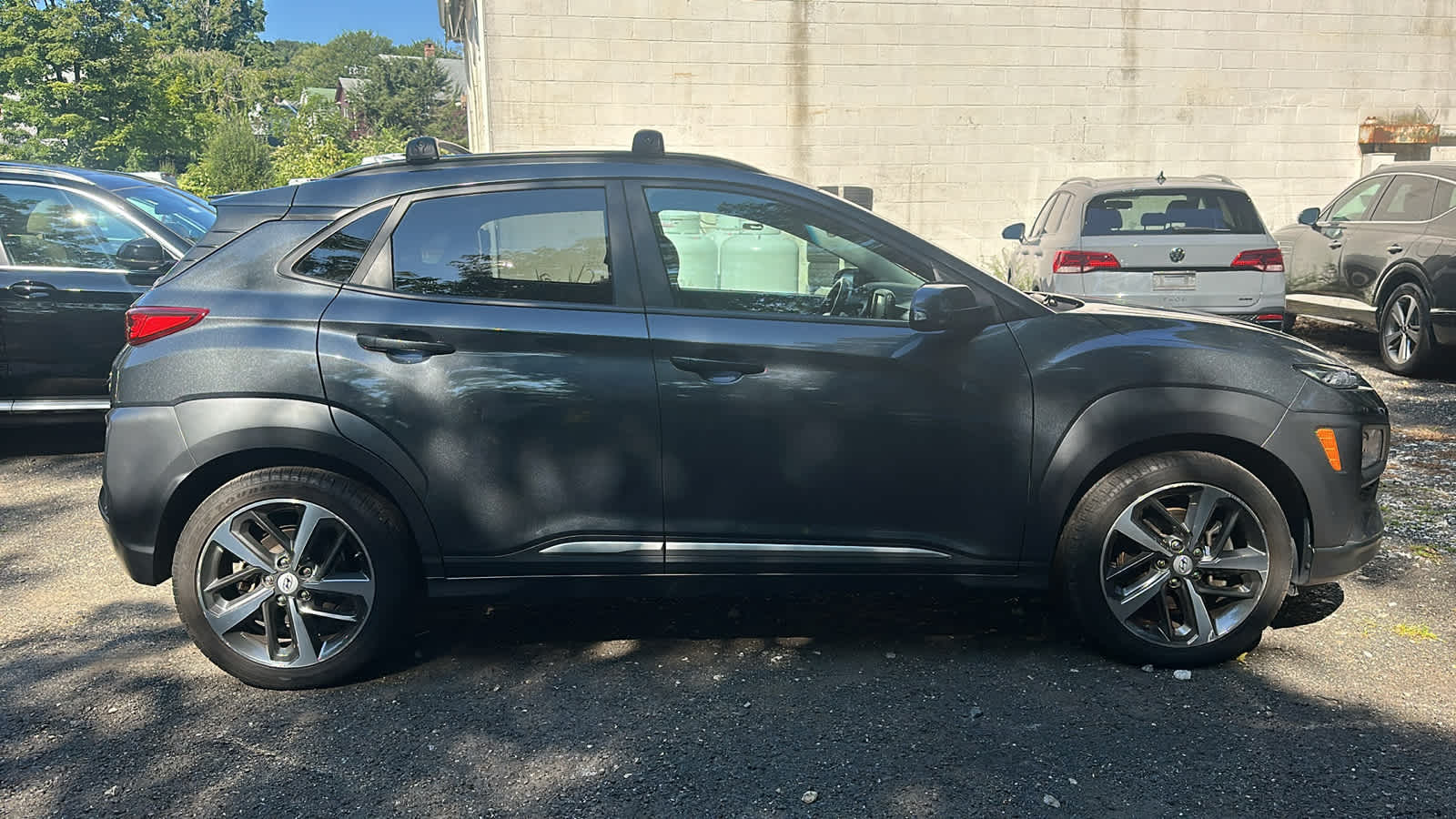 Certified 2021 Hyundai Kona Limited with VIN KM8K3CA59MU691065 for sale in Danbury, CT