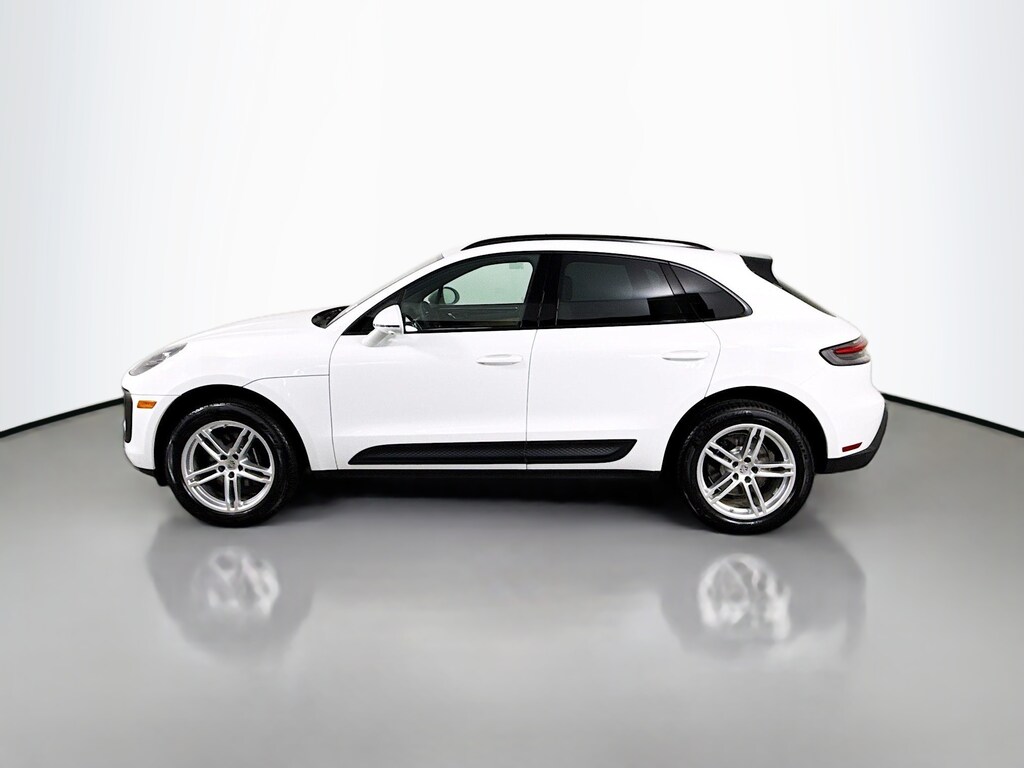 New 2026 Porsche Macan SUV